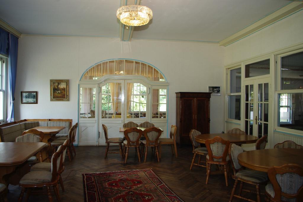 Отель Pension Genengerhof Фирзен Экстерьер фото